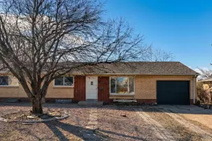 431 Galena St, Aurora, CO 80010 - Photo 1