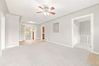 1945 Oakland Street, Aurora, CO 80010 - Photo 6