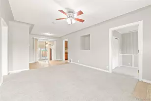 1945 Oakland St, Aurora, CO 80010 - Photo 6