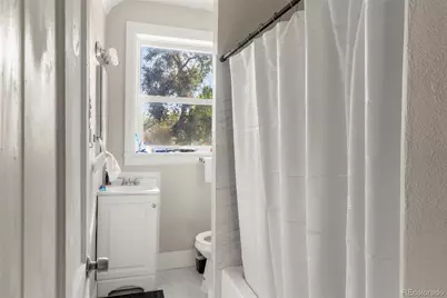 1558 Dallas Street, Aurora, CO 80010 - Photo 18