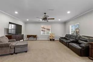 25045 E Park Crescent Dr, Aurora, CO 80016 - Photo 36