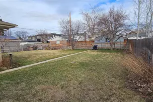 3326 S Ash St, Denver, CO 80222 - Photo 4