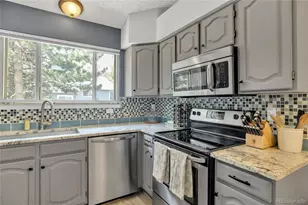 7531 Dawn Ct, Littleton, CO 80125 - Photo 10