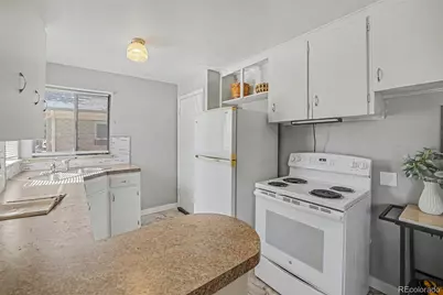 2685 S Logan Street #2687, Denver, CO 80210 - Photo 14