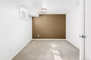 3035 N Monaco Pkwy, Denver, CO 80207 - Photo 36