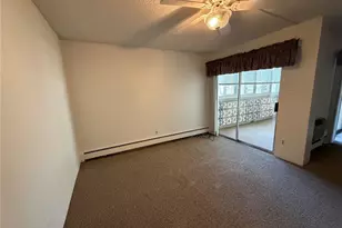 3184 S Heather Gardens Way, Aurora, CO 80014 - Photo 6