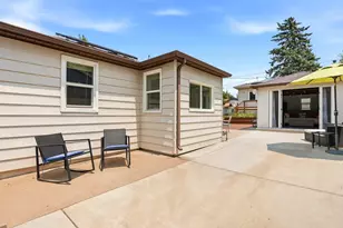 3376 S Corona St, Englewood, CO 80113 - Photo 4