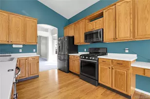 19615 E Caspian Cir, Aurora, CO 80013 - Photo 8