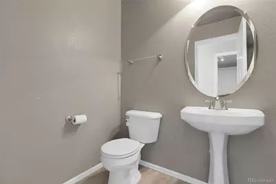 19615 E Caspian Circle, Aurora, CO 80013 - Photo 12