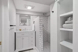 2307 Grape St, Denver, CO 80207 - Photo 36