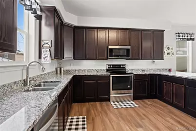 56637 E 23rd Avenue, Strasburg, CO 80136 - Photo 2