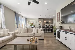25526 E Maple Ave, Aurora, CO 80018 - Photo 12