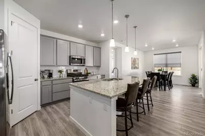 991 S De Gaulle Court, Aurora, CO 80018 - Photo 10