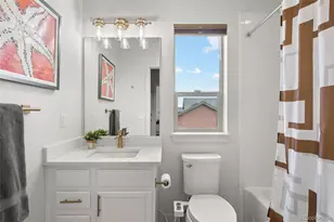 9110 E 52nd Dr, Denver, CO 80238 - Photo 16