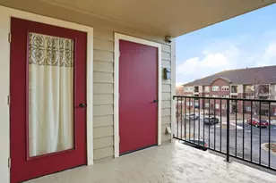 2896 W Riverwalk Cir, Littleton, CO 80123 - Photo 22