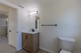 1341 S Yampa Ct, Aurora, CO 80017 - Photo 20