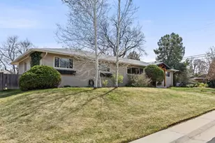 3696 S Hibiscus Way, Denver, CO 80237 - Photo 2