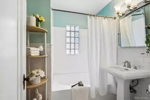 1718 Newport St, Denver, CO 80220 - Photo 14