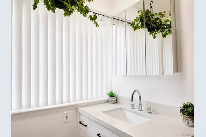 63 S Nome Street, Aurora, CO 80012 - Photo 6