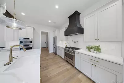 10697 Alamar Way, Colorado Springs, CO 80908 - Photo 14