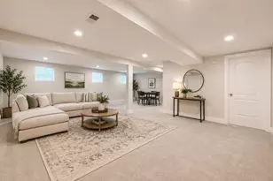 7073 E Warren Dr, Denver, CO 80224 - Photo 14