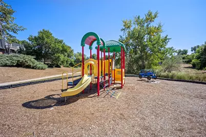 100 E Highline Circle #105, Centennial, CO 80122 - Photo 16