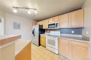 5703 N Gibralter Way, Aurora, CO 80019 - Photo 12