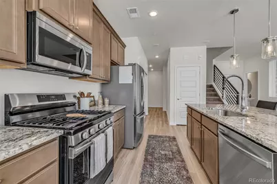 5745 S Buchanan Court #B, Aurora, CO 80016 - Photo 12