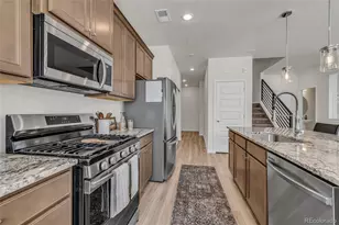 5745 S Buchanan Ct, Aurora, CO 80016 - Photo 12