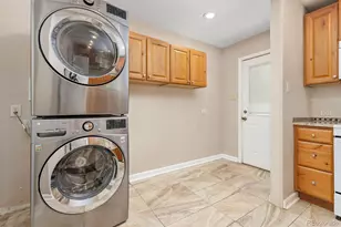 921 Yates St, Denver, CO 80204 - Photo 20