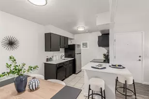 381 S Ames St, Lakewood, CO 80226 - Photo 10