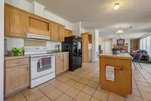 966 Co Rd 411, Florissant, CO 80816 - Photo 18