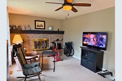 19062 E Quinn Place, Aurora, CO 80015 - Photo 16