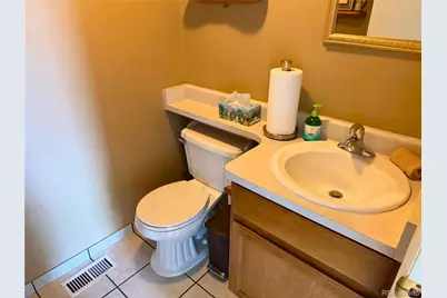 19062 E Quinn Place, Aurora, CO 80015 - Photo 14