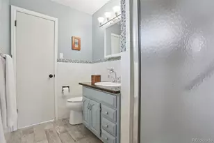 6266 S Valleyview St, Littleton, CO 80120 - Photo 16