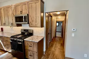 817 Big Horn Dr, Estes Park, CO 80517 - Photo 8