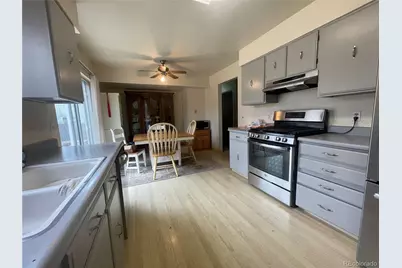 4426 S Eagle Circle, Aurora, CO 80015 - Photo 6