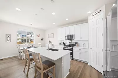 9239 Uravan Court, Commerce City, CO 80022 - Photo 10