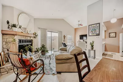 4252 S Richfield Way, Aurora, CO 80013 - Photo 2
