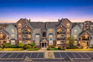 18939 E Warren Cir, Aurora, CO 80013 - Photo 2