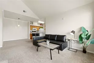 18939 E Warren Cir, Aurora, CO 80013 - Photo 10