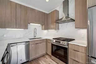 22 N Side Cir, Silverthorne, CO 80498 - Photo 2