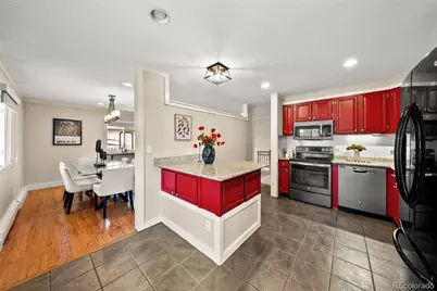 8060 S Kendall Boulevard, Littleton, CO 80128 - Photo 16