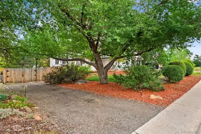 8060 S Kendall Boulevard, Littleton, CO 80128 - Photo 4