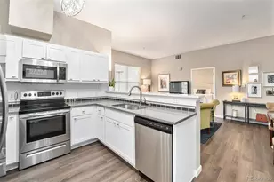 15475 Andrews Dr, Denver, CO 80239 - Photo 4