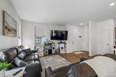 608 N Bersshine Court, Watkins, CO 80137 - Photo 2