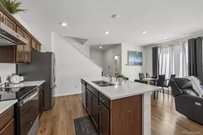 608 N Bersshine Court, Aurora, CO 80137 - Photo 2