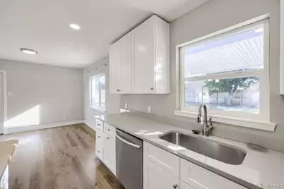 831 Tucson Street, Aurora, CO 80011 - Photo 16