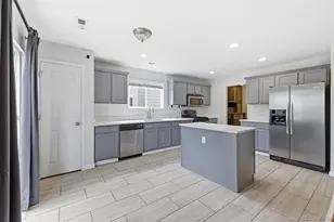 10598 Forester Pl, Longmont, CO 80504 - Photo 6