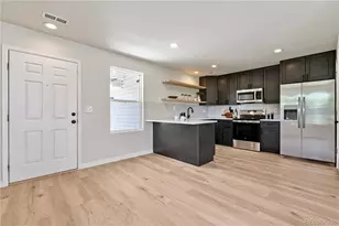 7810 S Kittredge Cir, Englewood, CO 80112 - Photo 4